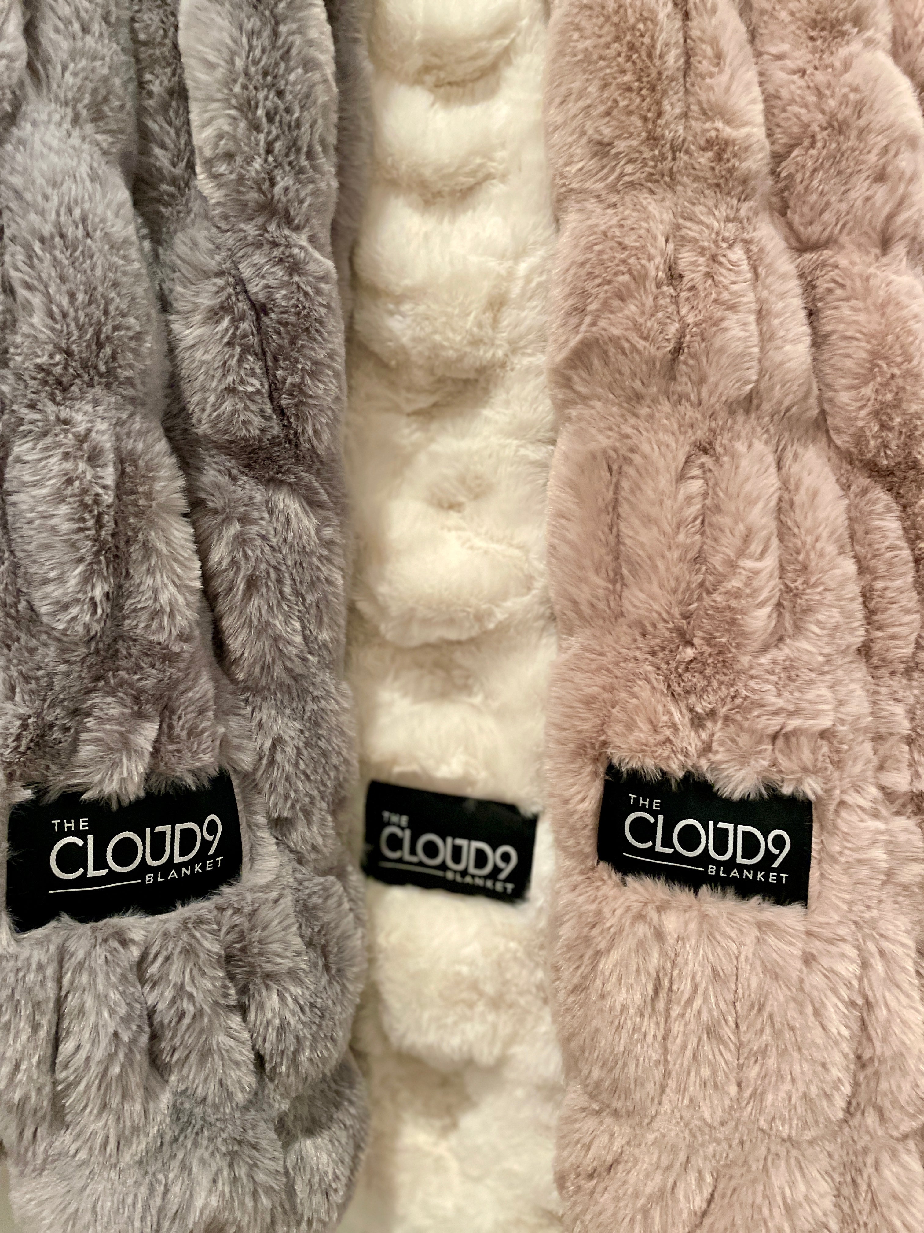 Blush Faux Fur Blanket - Large: 60"x72"