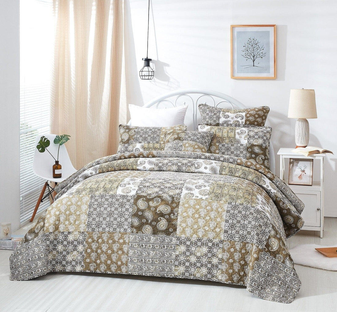 Bohemian Paisley Floral Olive Patchwork Bed in Bag Set