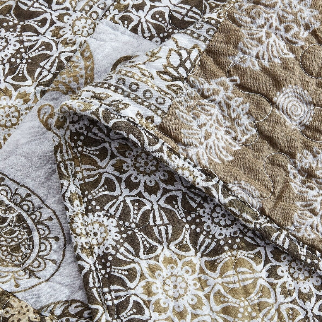 Bohemian Paisley Floral Olive Patchwork Bed in Bag Set