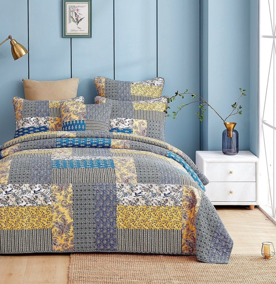 Honey Cove Floral Paisley Cottage Patchwork Bedspread Set