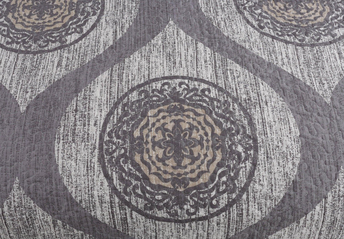 Rustic Grey Mosaic Medallion Quilted Reversible Bedspread Set Bedding