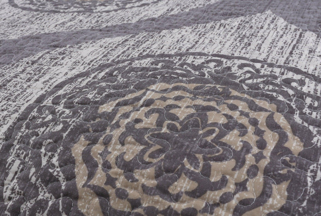 Rustic Grey Mosaic Medallion Quilted Reversible Bedspread Set Bedding