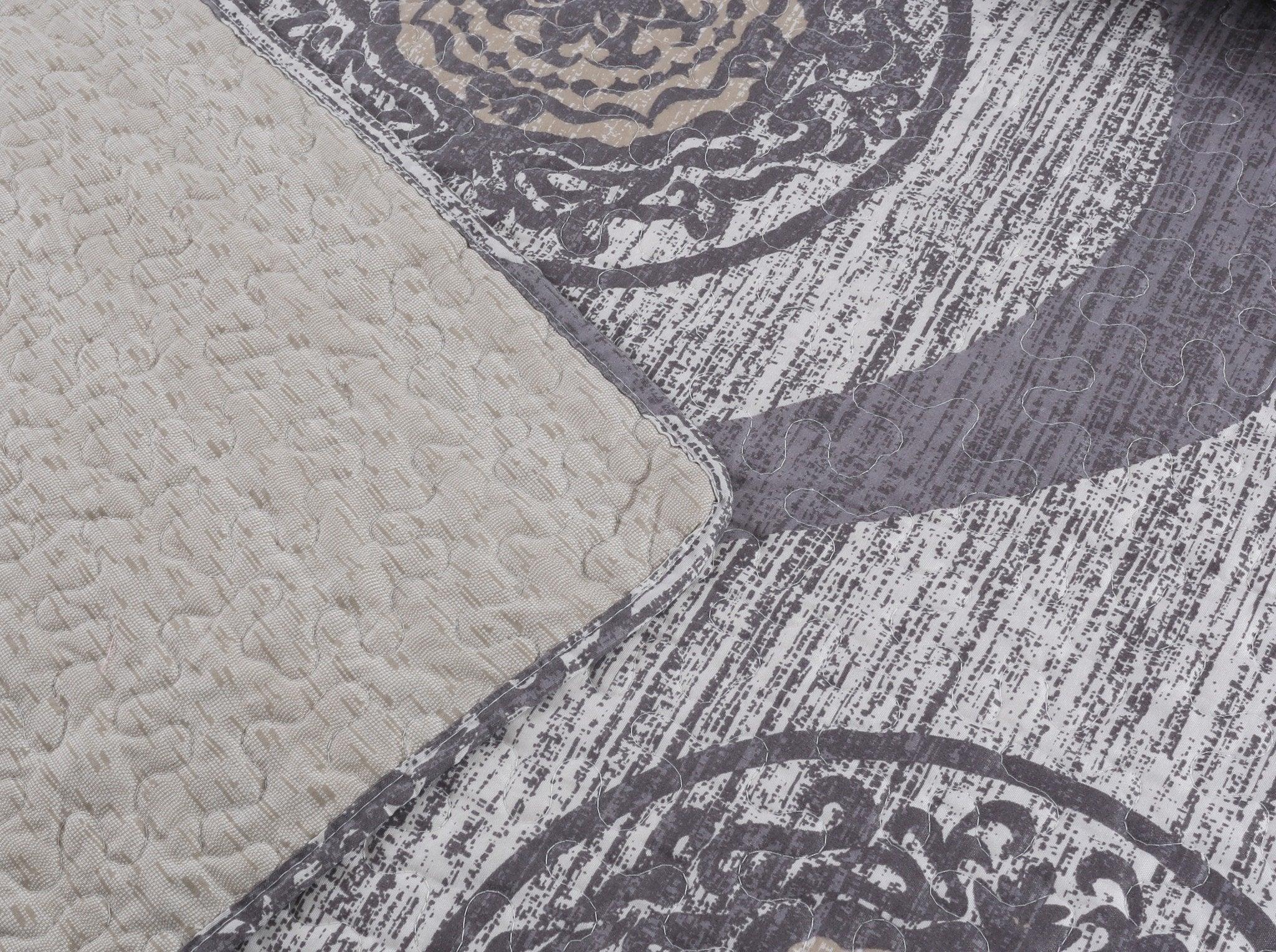 Rustic Grey Mosaic Medallion Quilted Reversible Bedspread Set Bedding